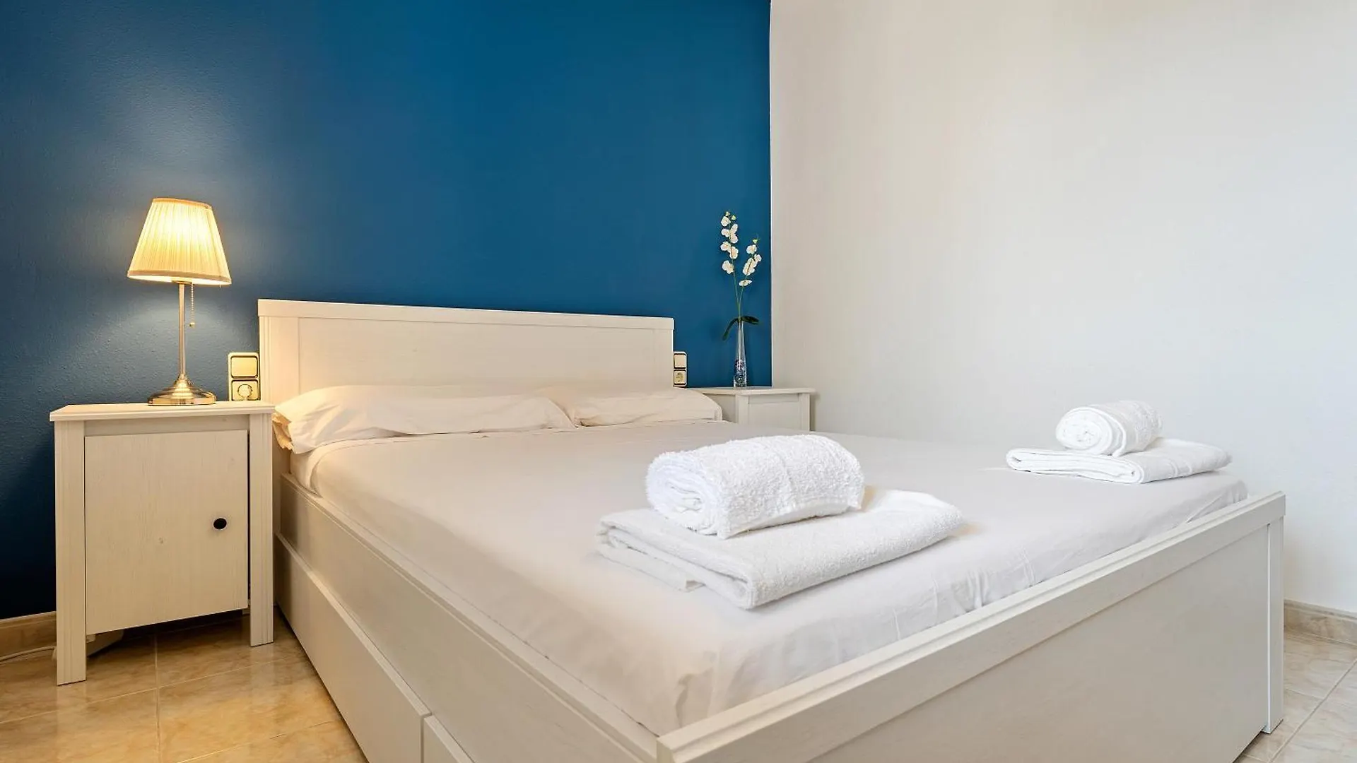 Apartment Apt En Cunit Con Piscina Compartida